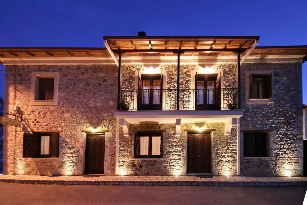 Archontiko Nikolopoulou Hotell Vytina Exteriör bild