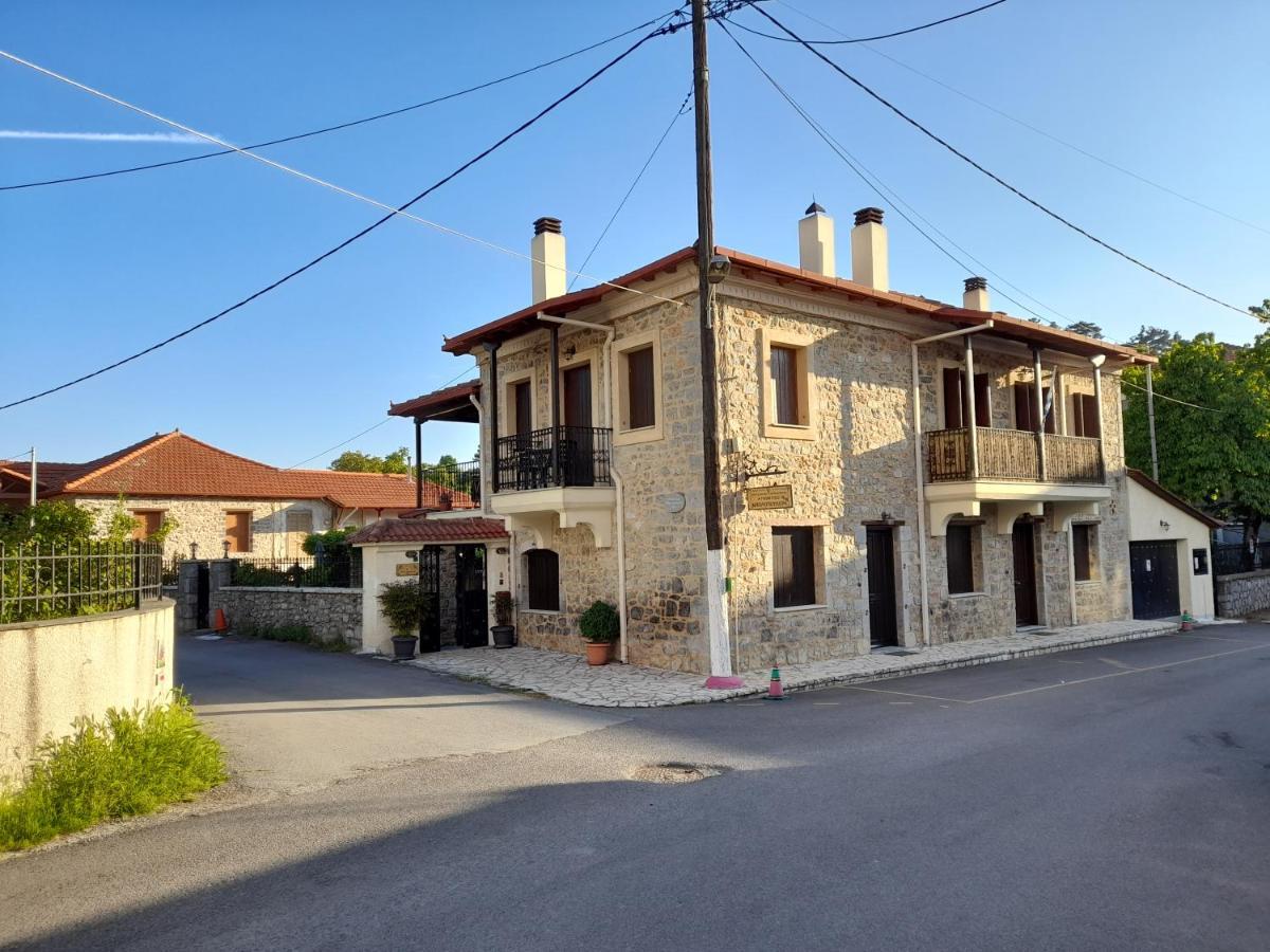 Archontiko Nikolopoulou Hotell Vytina Exteriör bild